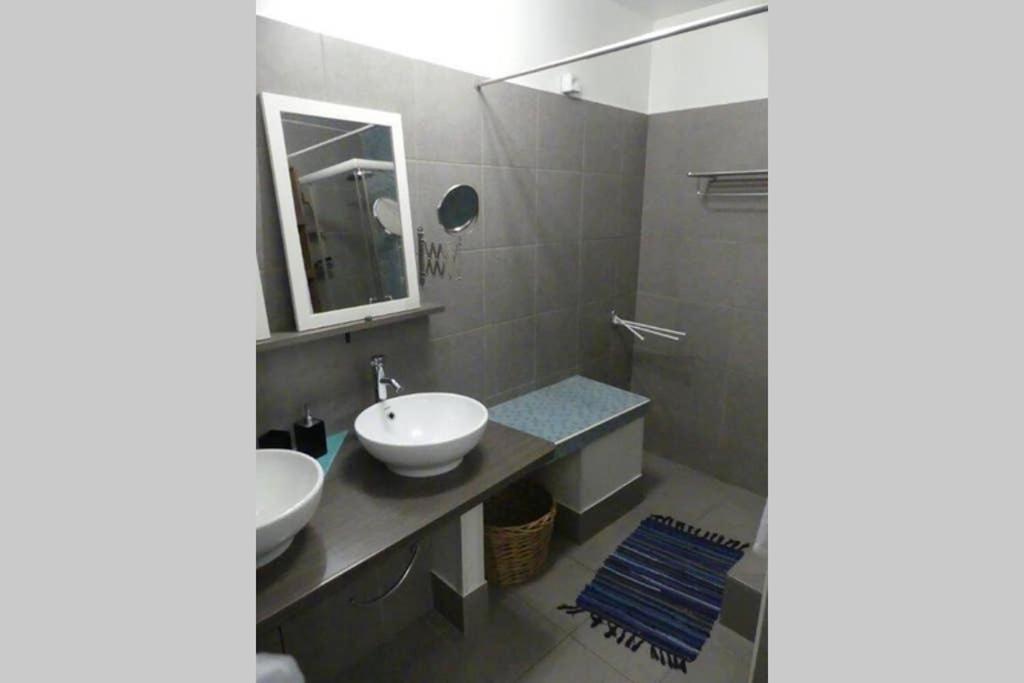 Un Pied-A-Terre Au Centre De Papeete Apartment Papeete  Exterior photo